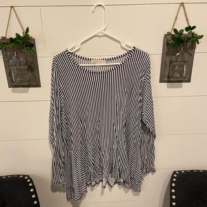 Michael Kors 2X Navy and White striped top